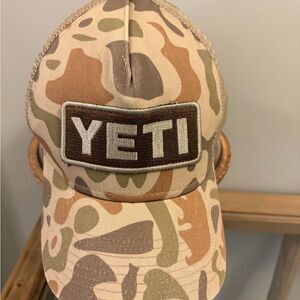 YETI embroidered patch Camo snapback Cap. Built for the Wild.